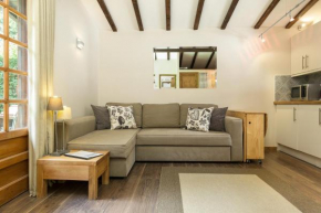 Mazot Loppe - A Cosy Central Chamonix Hideaway